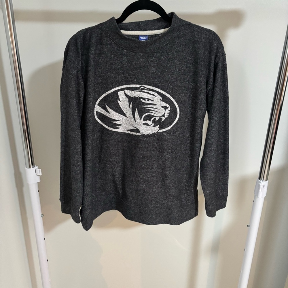 Mizzou Pull-Over Gray Sweater, Size Small - Picture 7 of 7